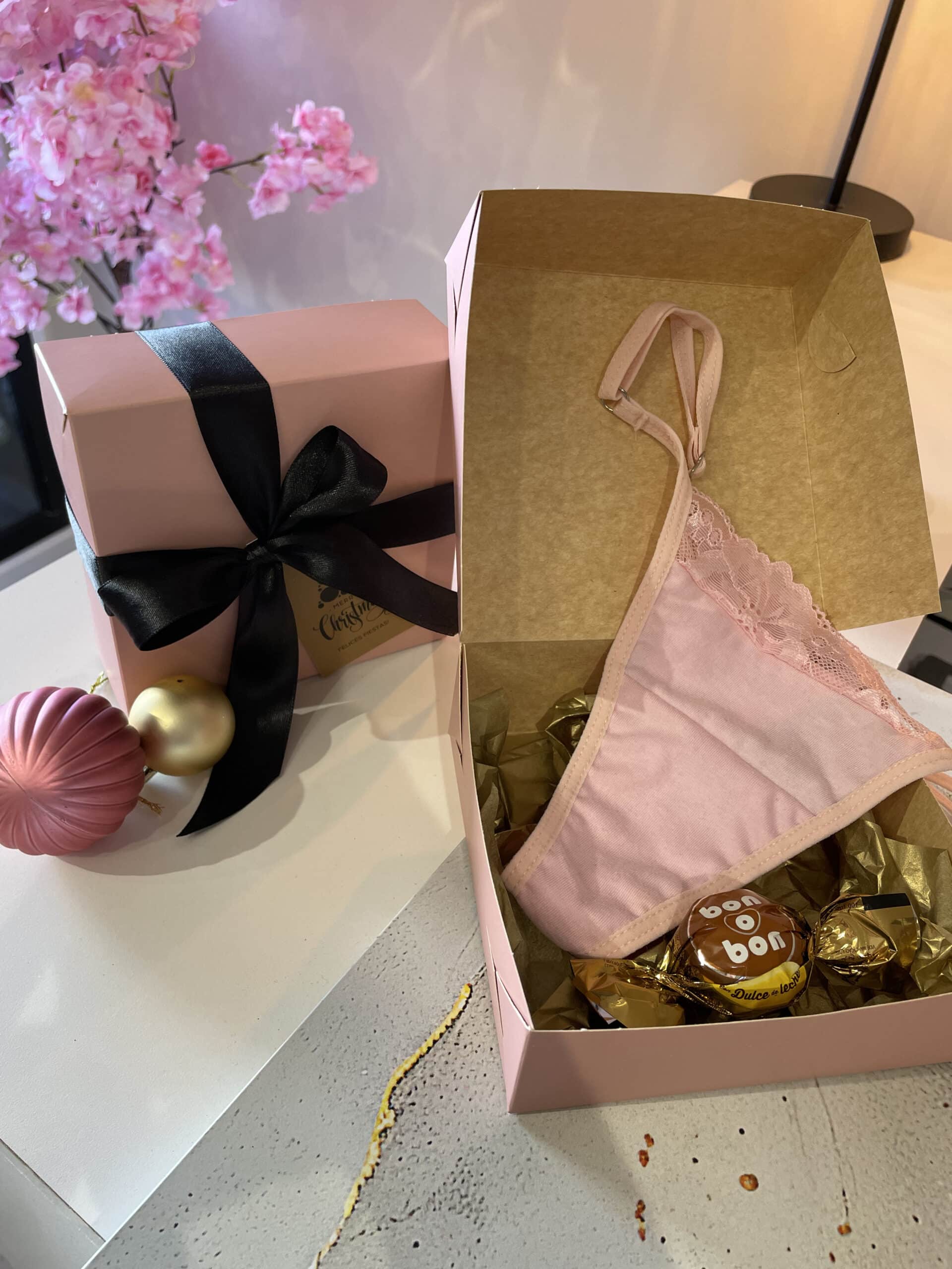 BOX Gift Card $500 + Bombacha + Perfume (Envio en 24 horas)