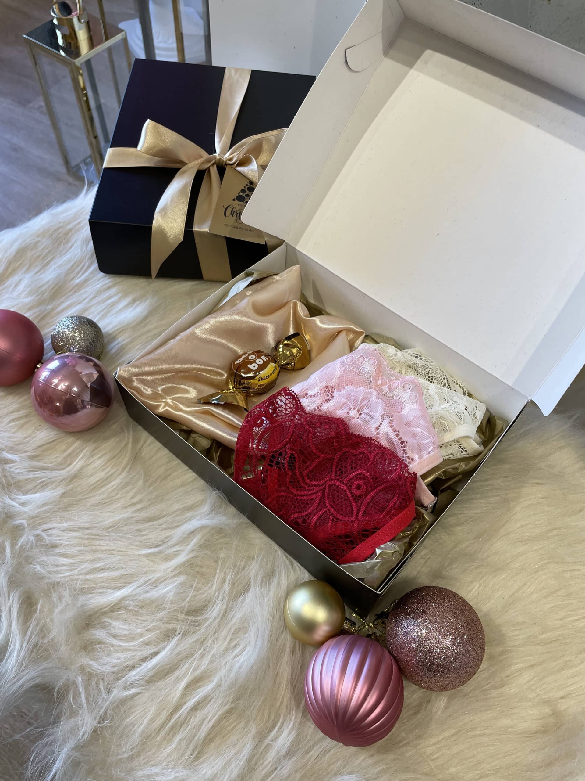 BOX 3 Bombachas + perfume