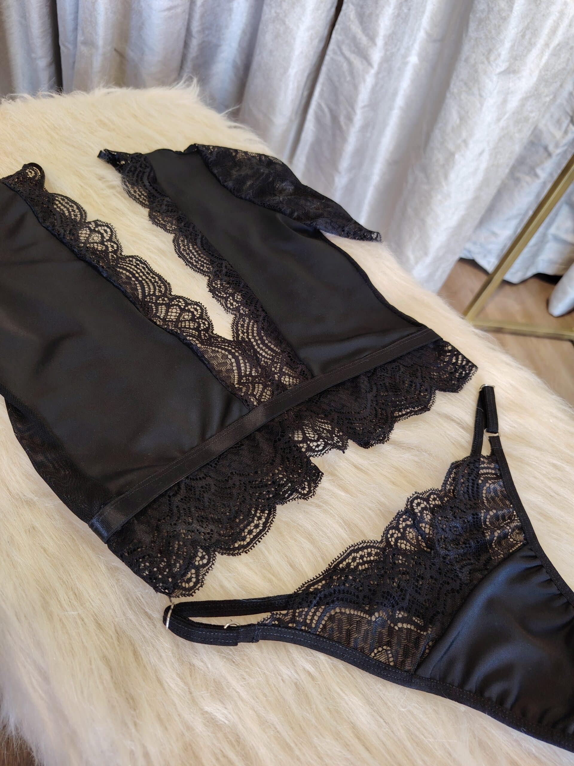 Conjunto Celesia Negro