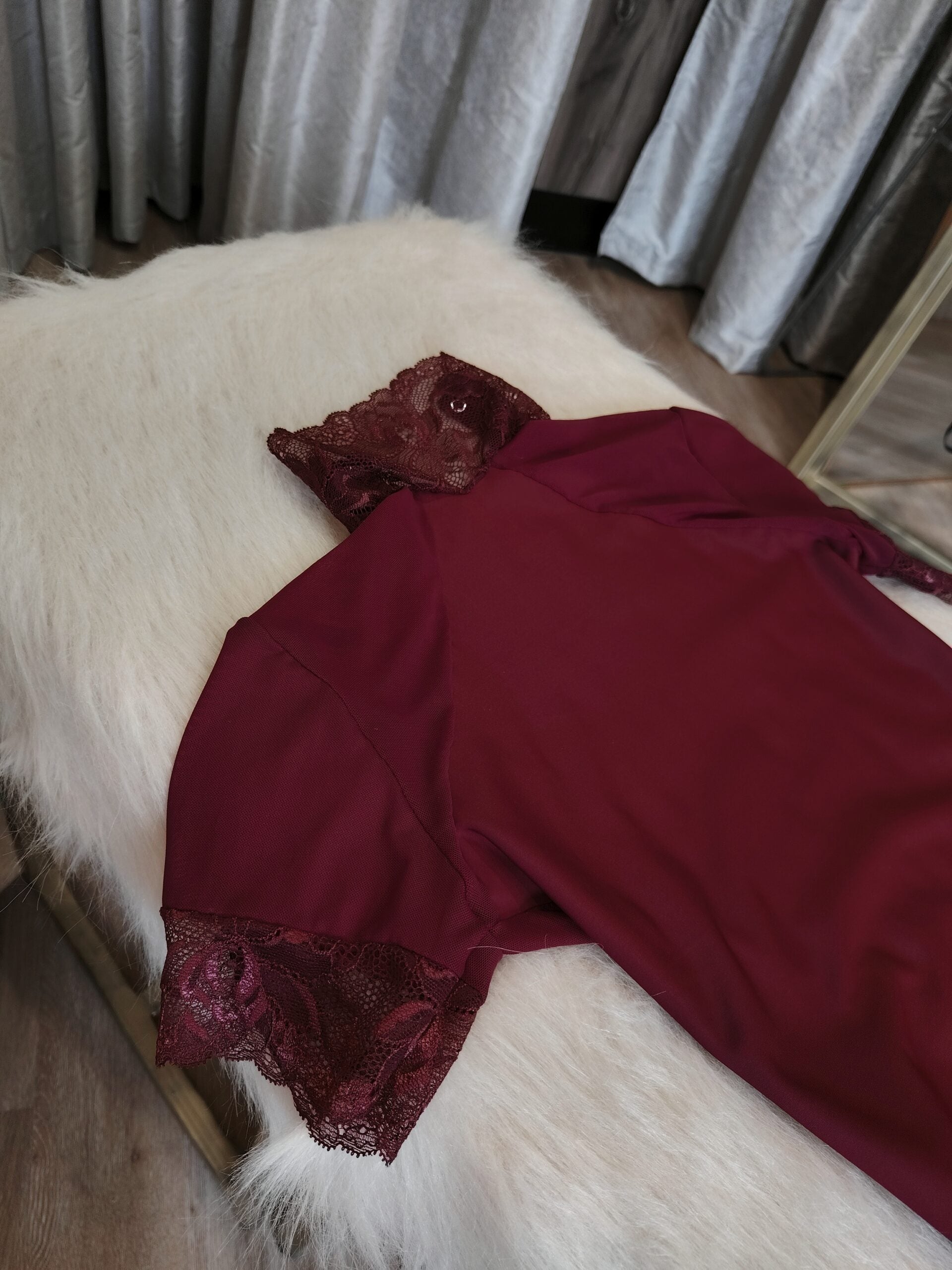Body Leo Summer Bordo