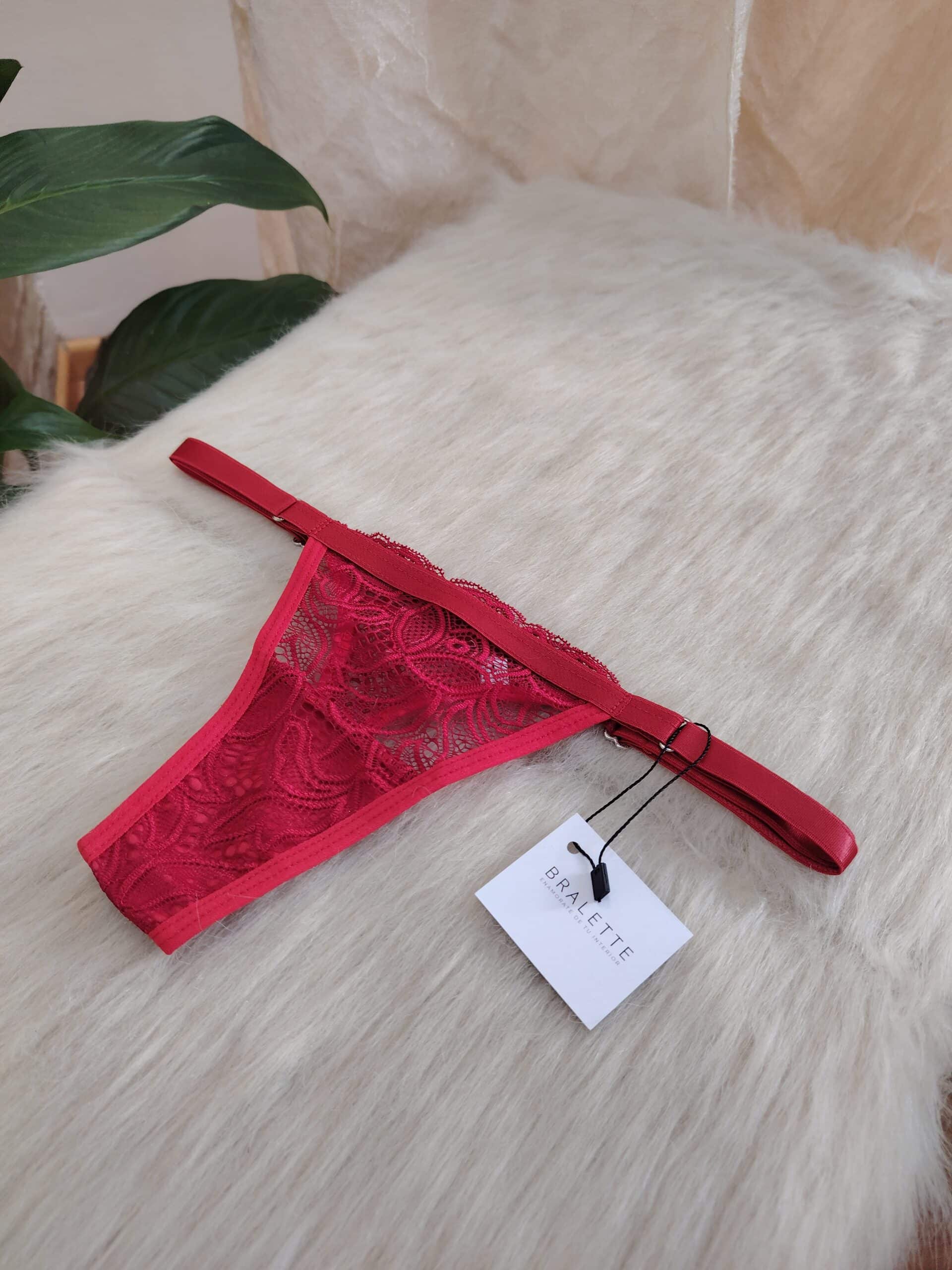 Tanga de encaje Rojo