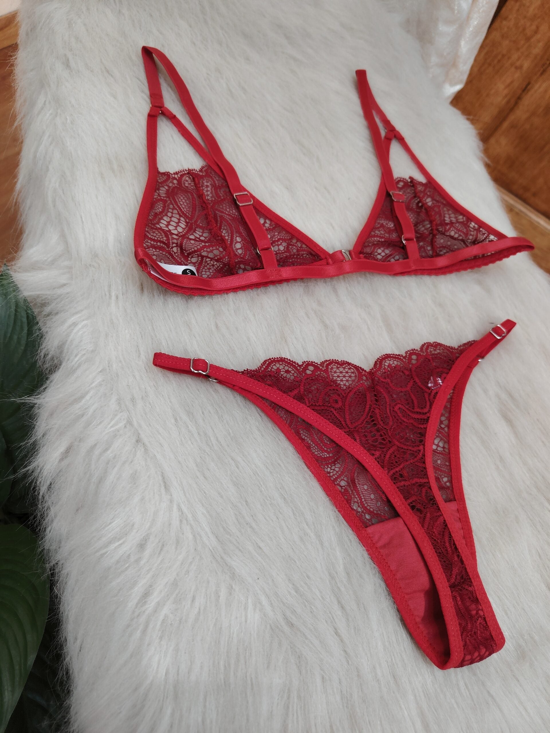 Conjunto Virgo rojo