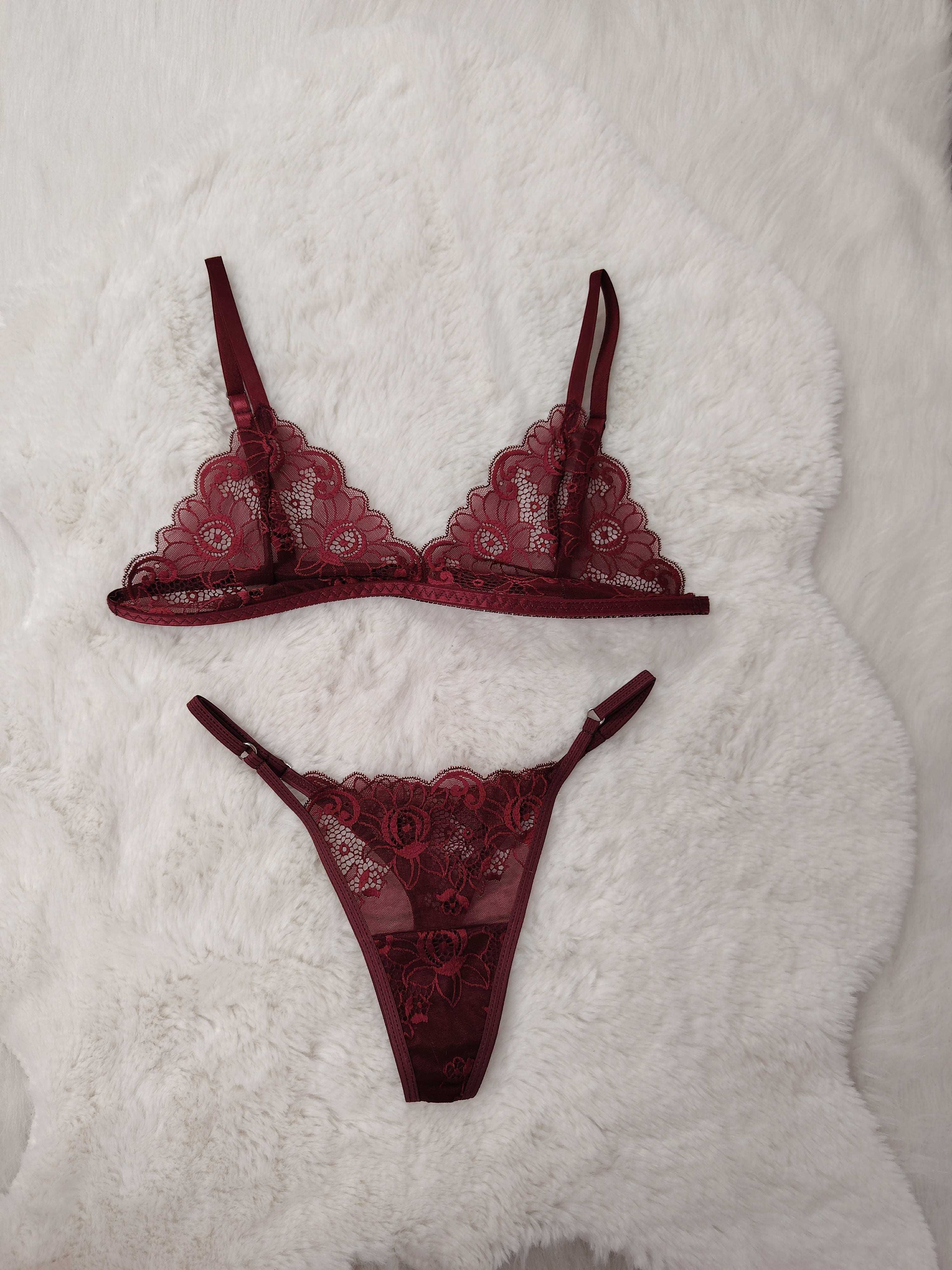 SALE Conjunto Encaje Bordo