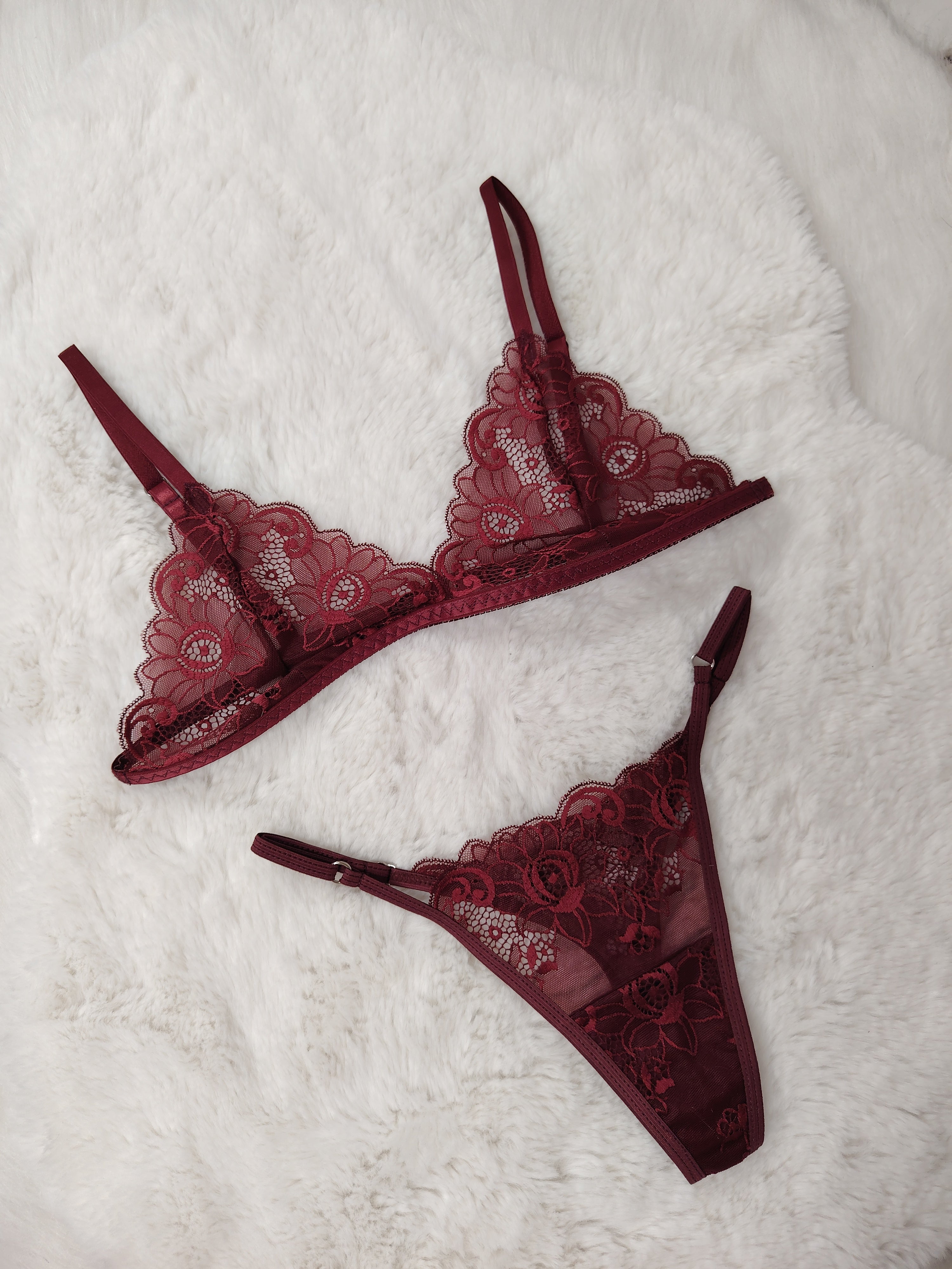 SALE Conjunto Encaje Bordo