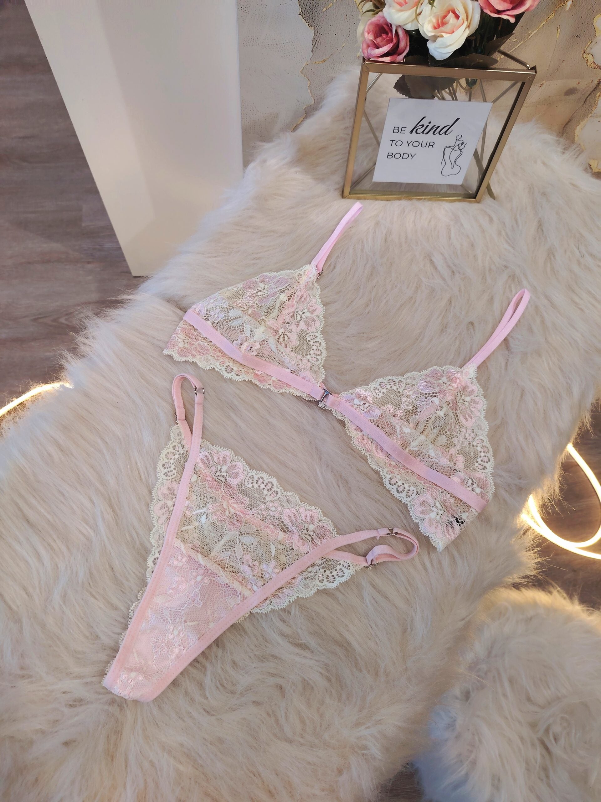 Conjunto Sakura