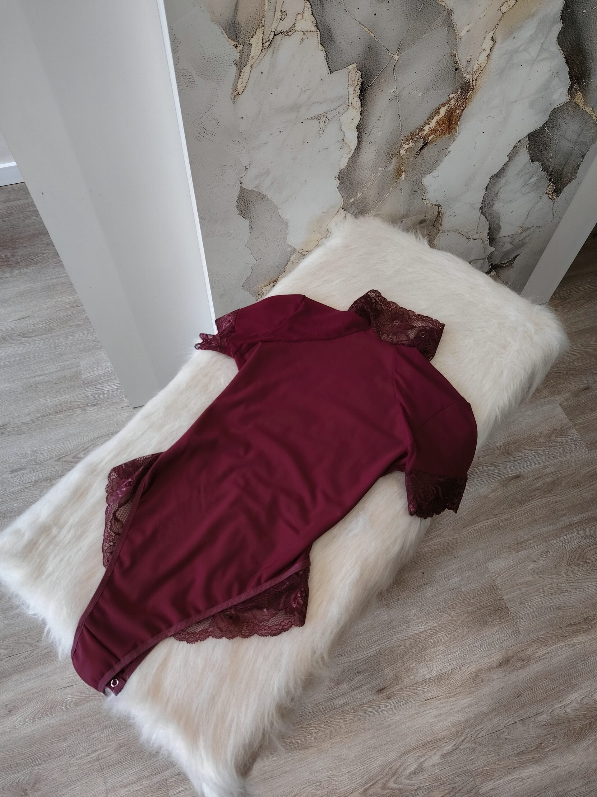 Body Leo Summer Bordo