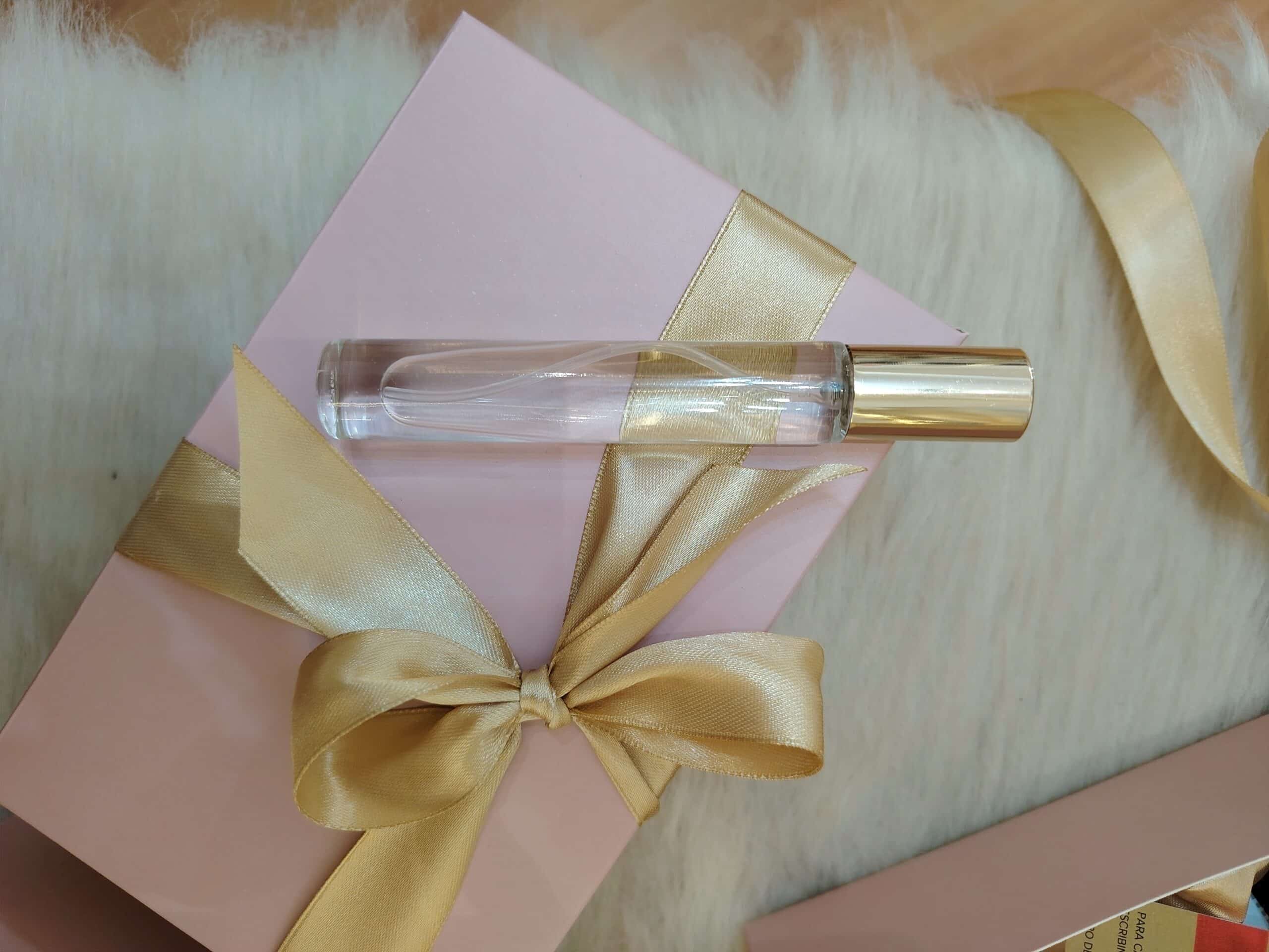 BOX Gift Card + perfume (Envio en 24 horas)