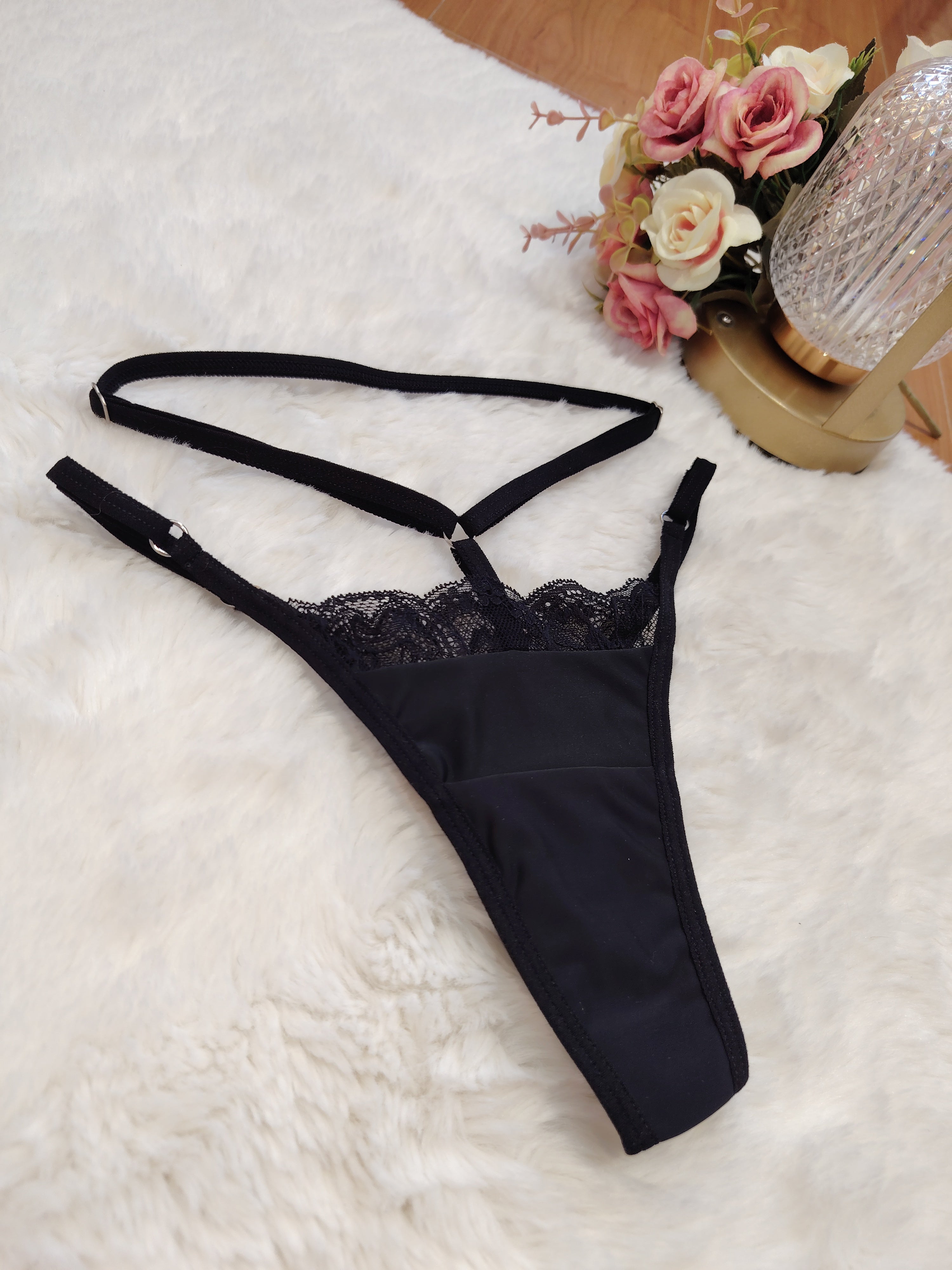 Tanga Gaia Lycra Negro
