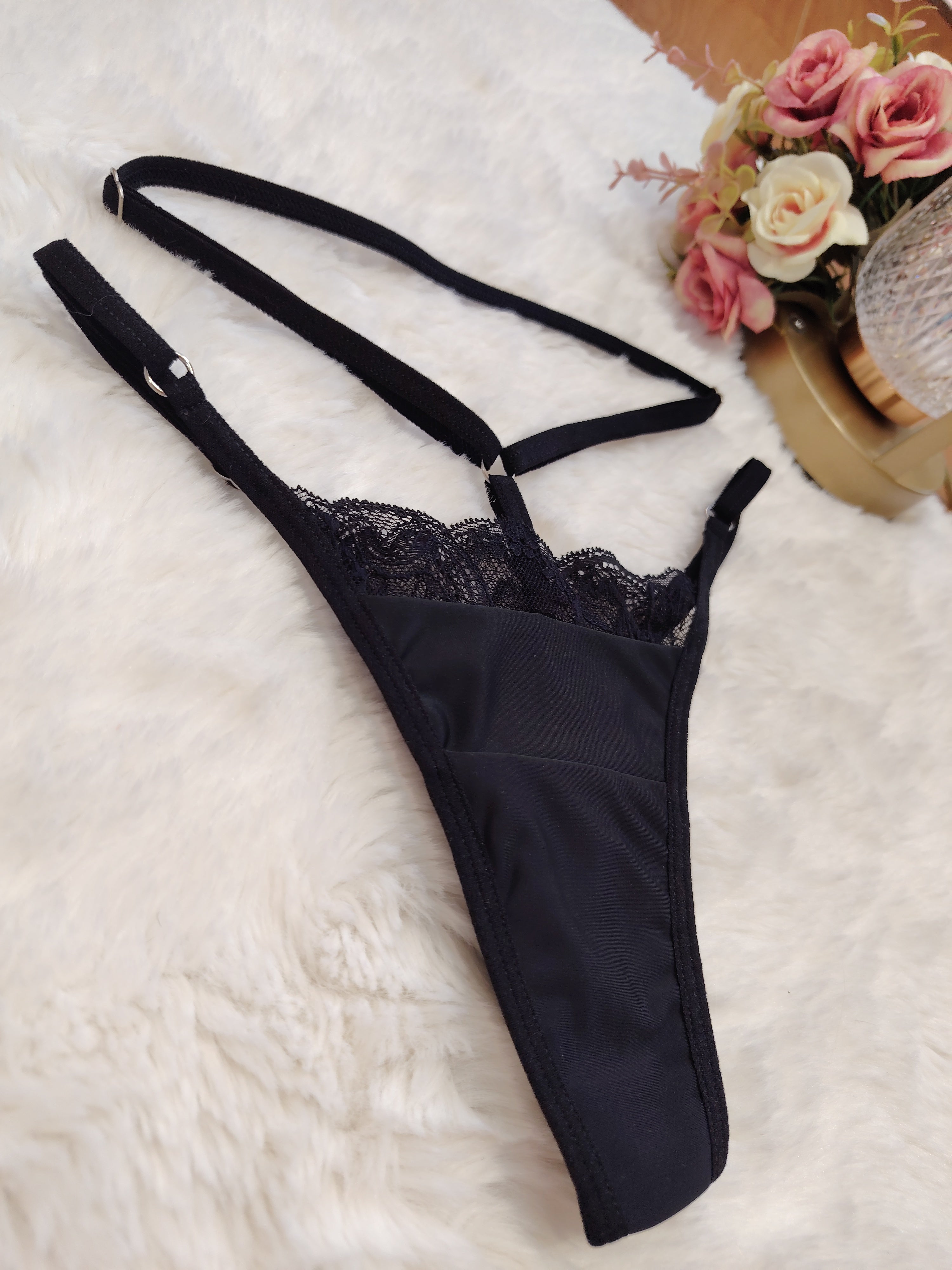 Tanga Gaia Lycra Negro