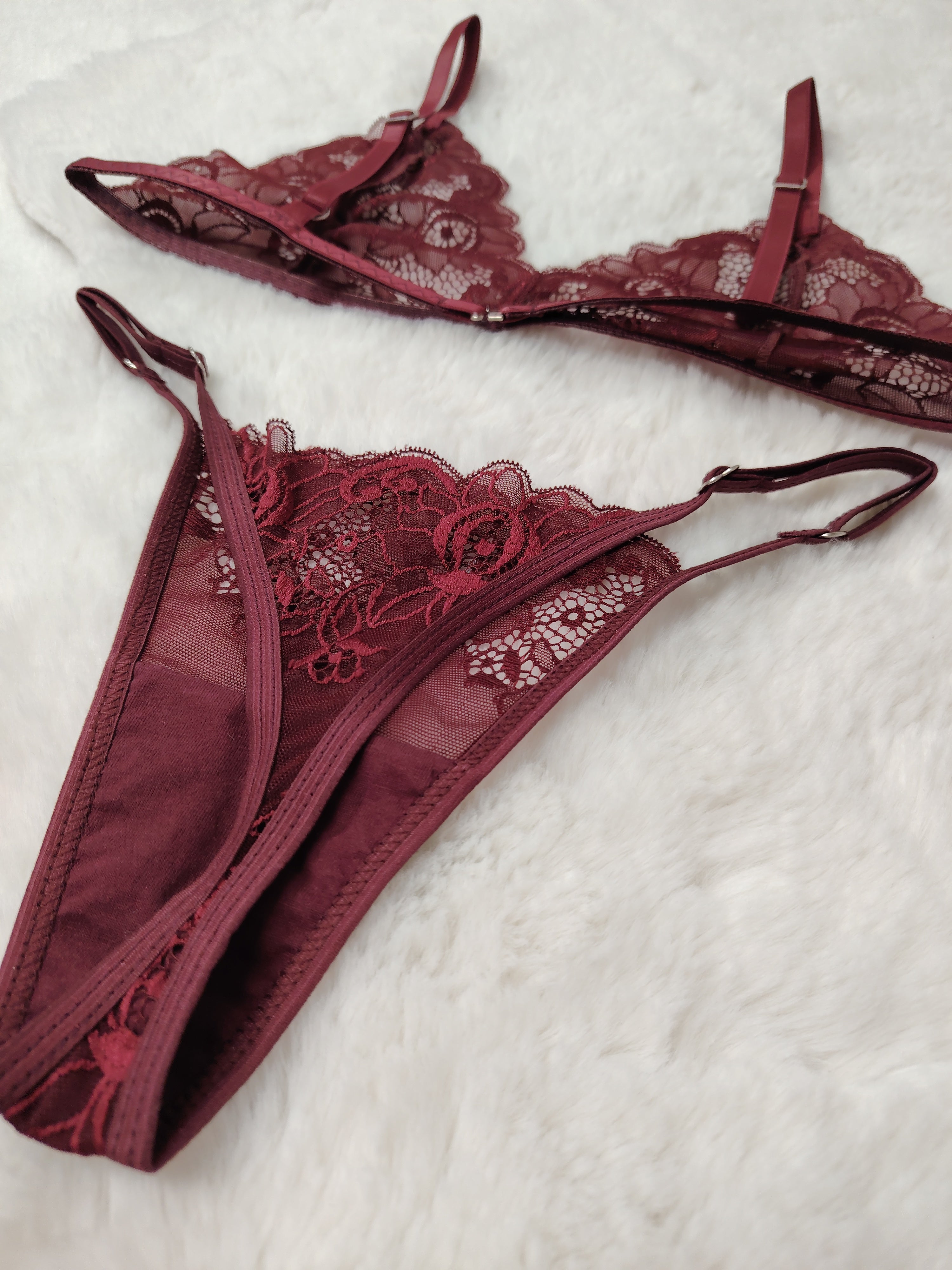 SALE Conjunto Encaje Bordo