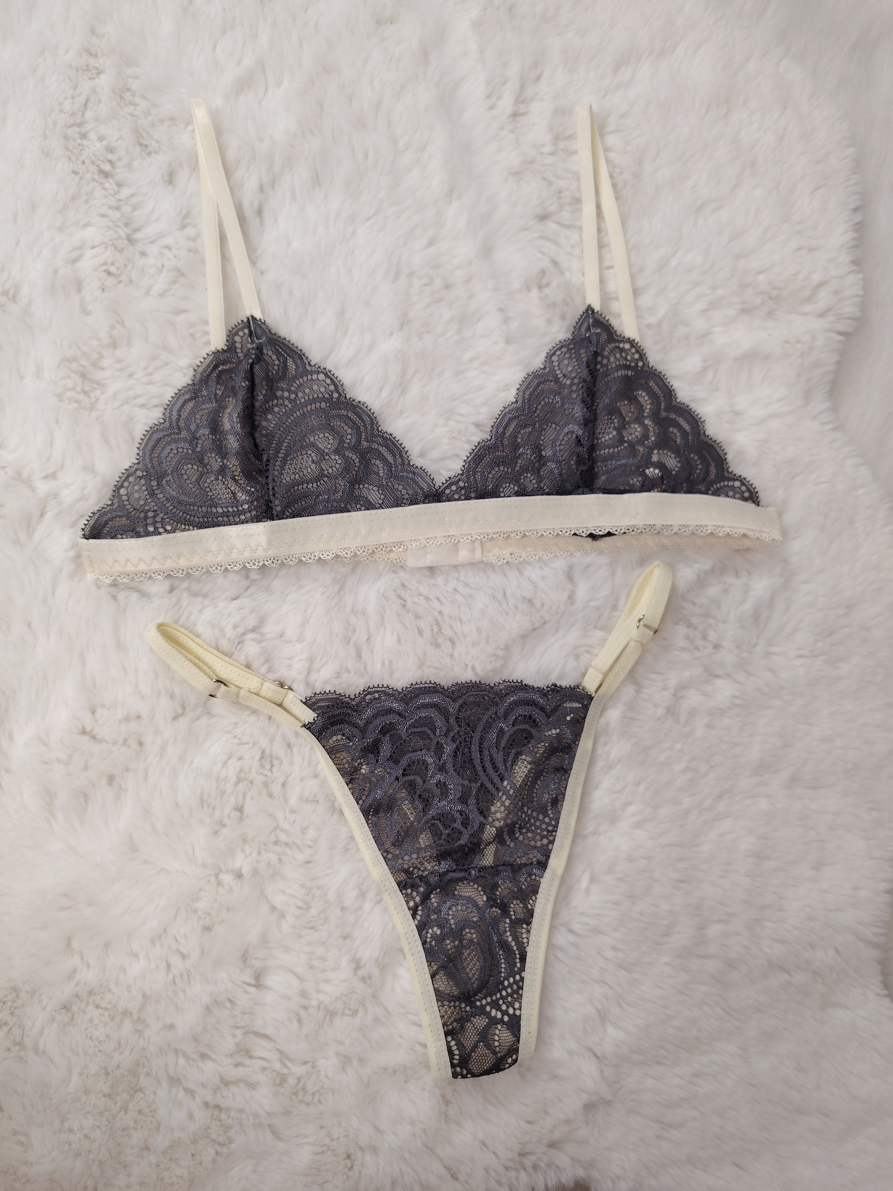 SALE Conjunto Encaje Gris