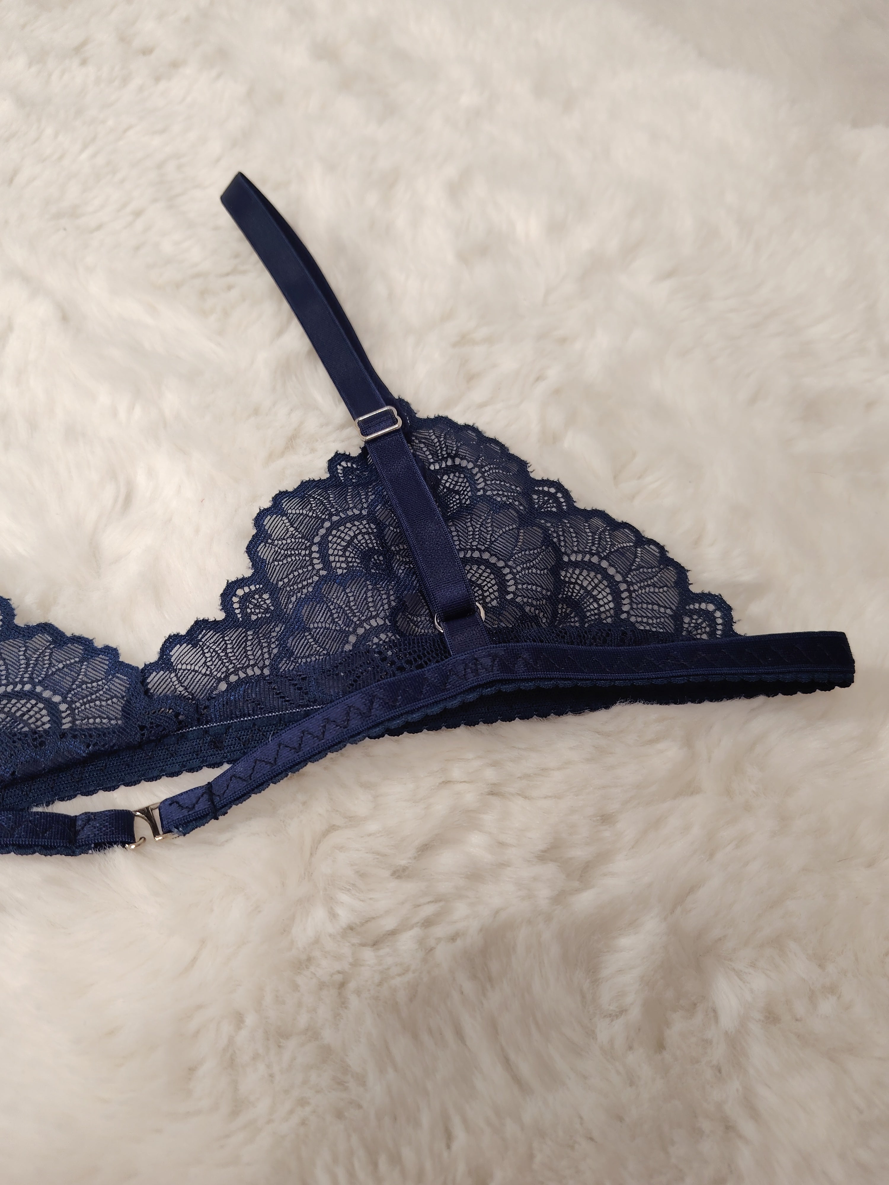 SALE Bralette de Encaje