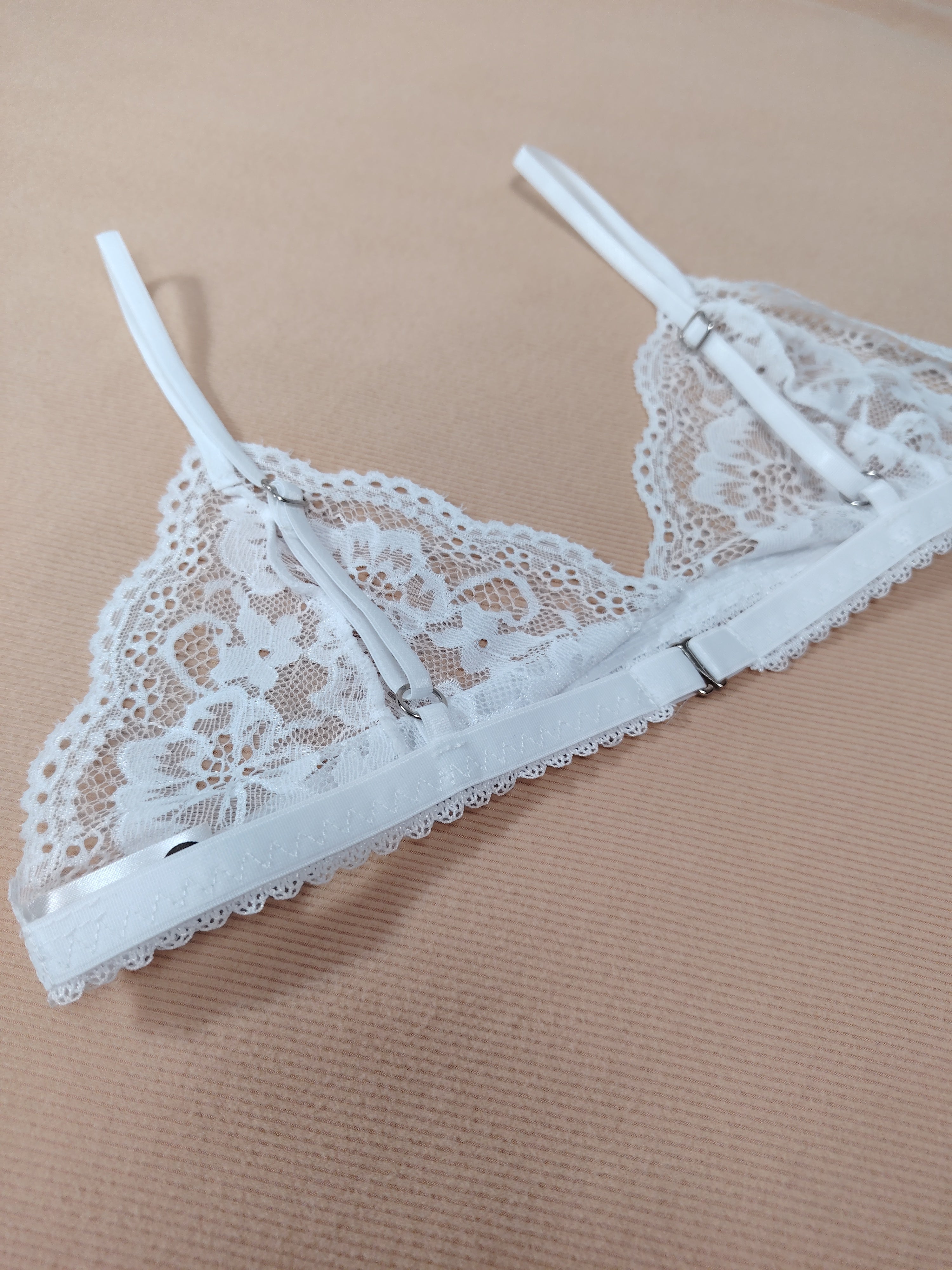 SALE Bralette de Encaje