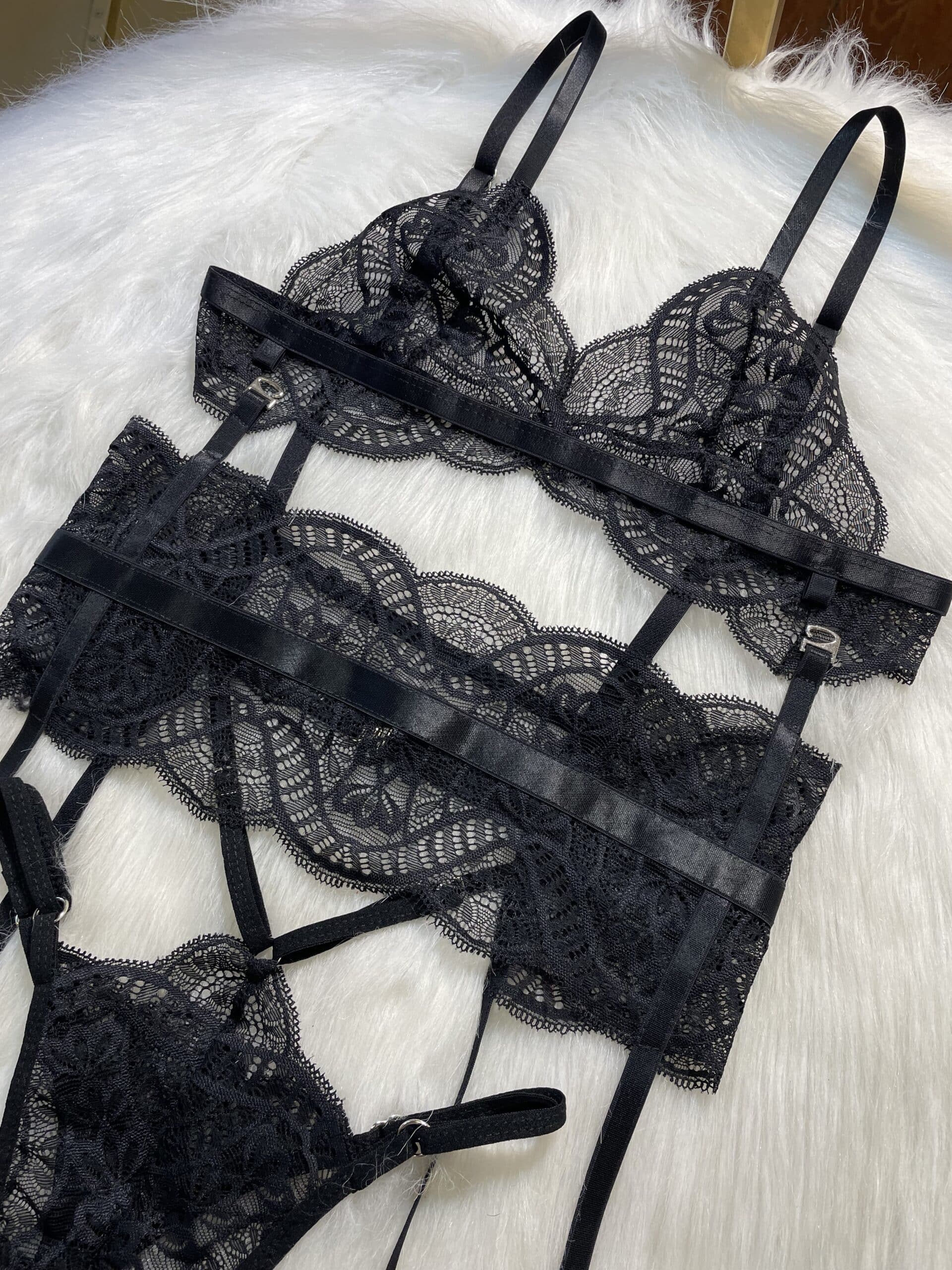 Set Gia Negro