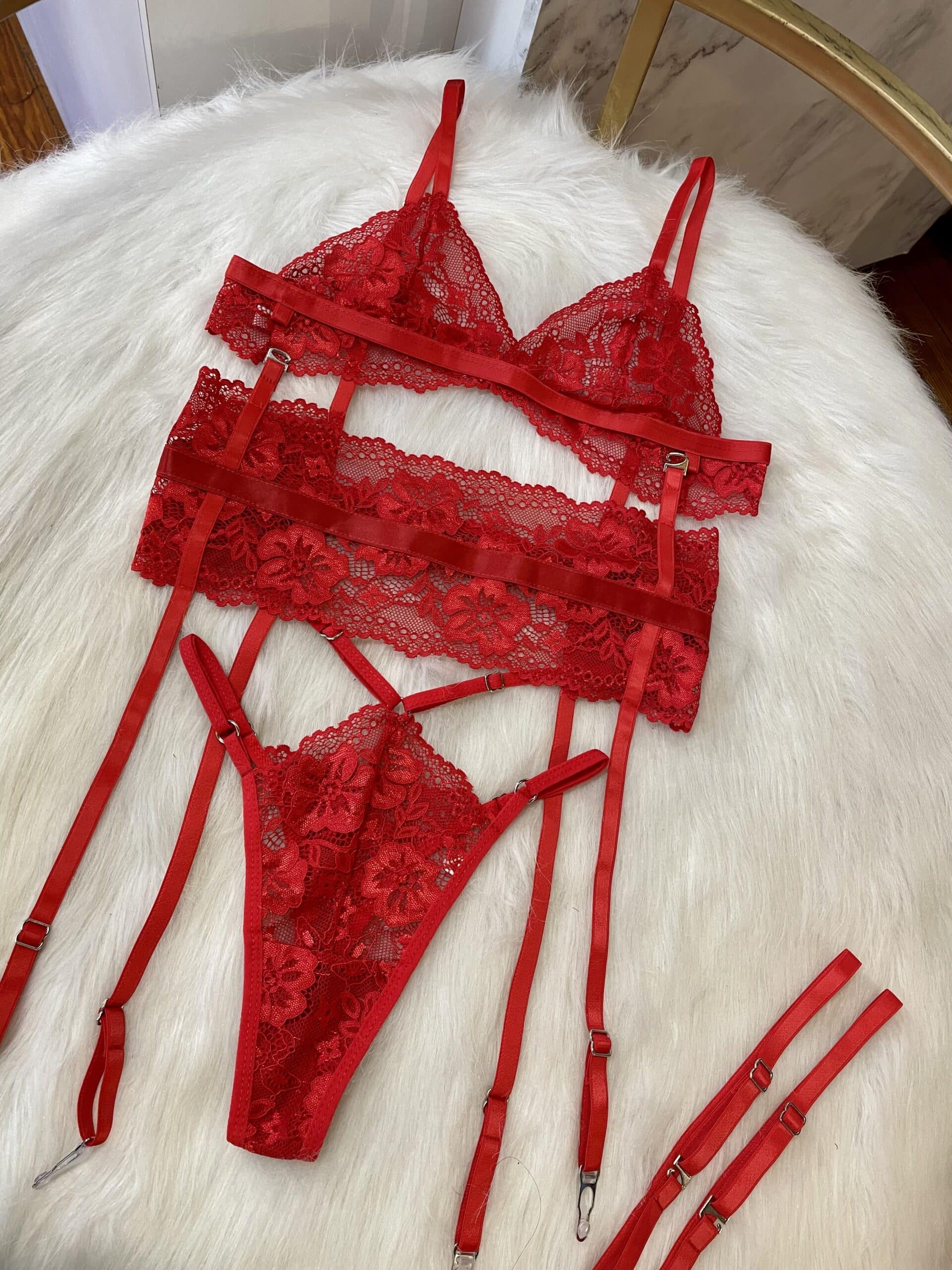 Set Gia Rojo